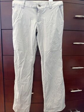 Women’s Columbia beige hiking pants